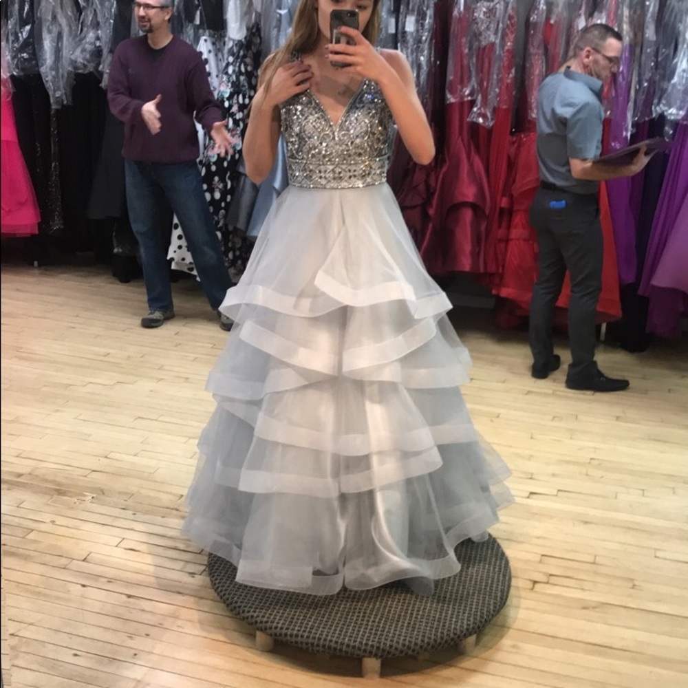 Prom dress!! Size 6 but fits like a 4.